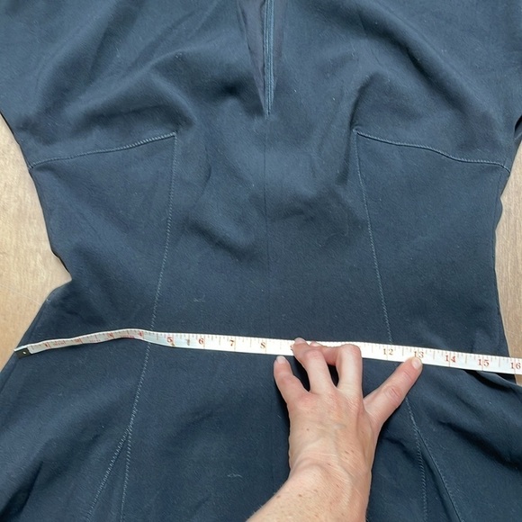 Anne Klein black career classic office shortsleeve A line flare dress, size 2 - Picture 11 of 12